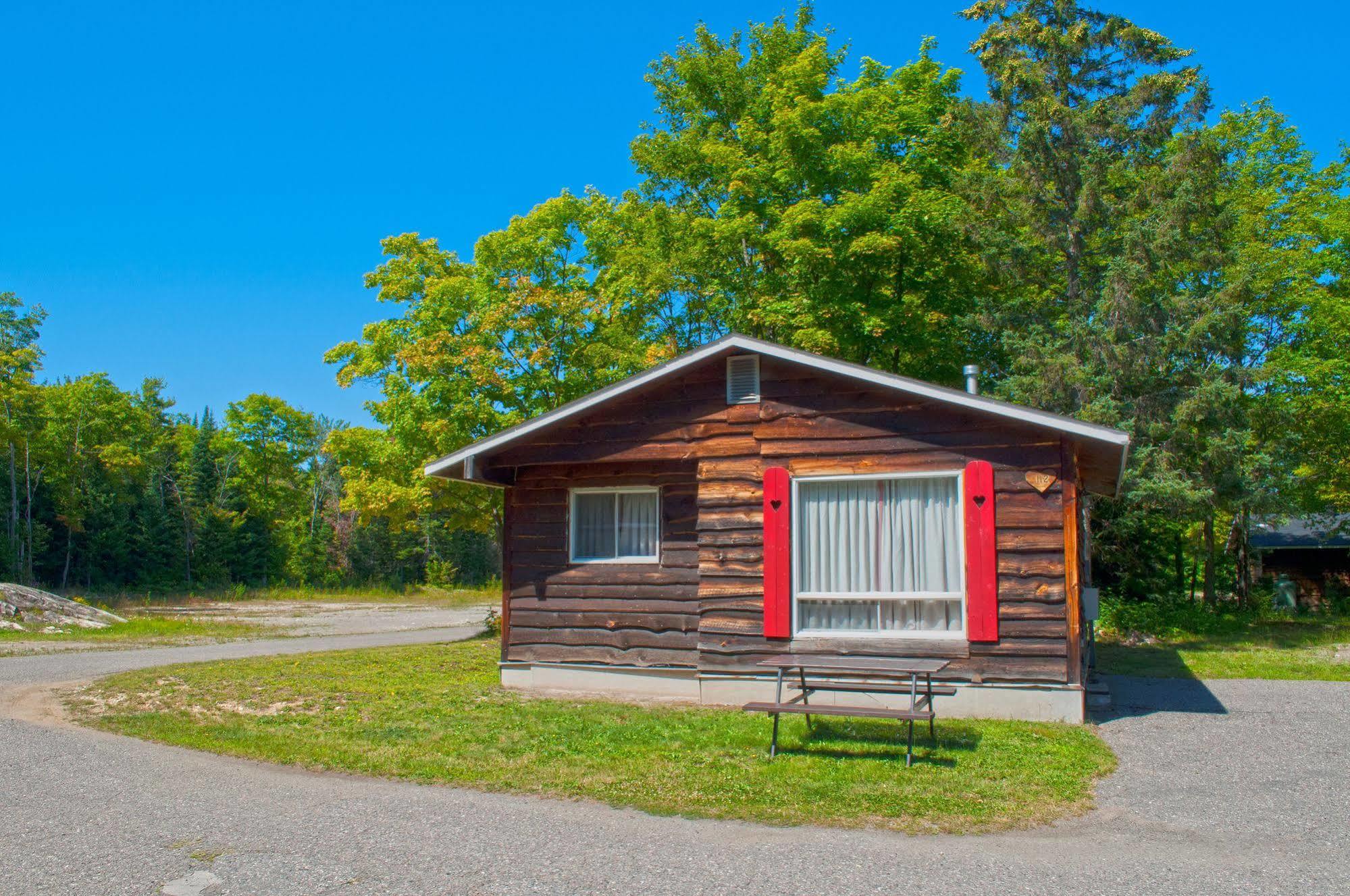 Glenview Cottages Sault Ste. Marie Bagian luar foto